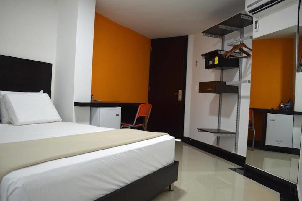 Hotel Genova Prado Barranquilla  Kültér fotó